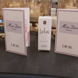 Dior J'adore Mini Eau de Parfum in White and Gold Accents,Miss Dior Samples